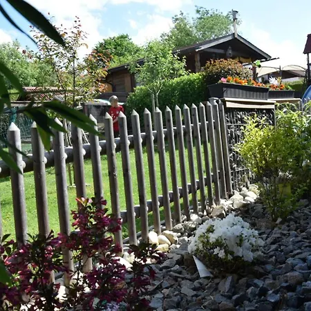 Апартаменты Berge & Seen Hohenpeissenberg